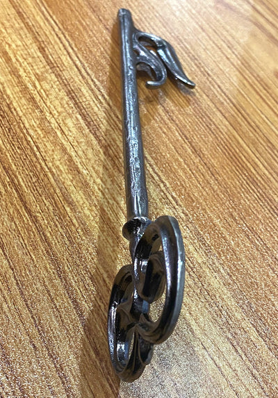 The Hobbit Mirkwood Gaol Key Replica - Swift dealers
